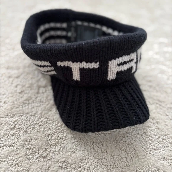Etro logo knitted black white winter visor hat new without tags - Picture 3 of 6